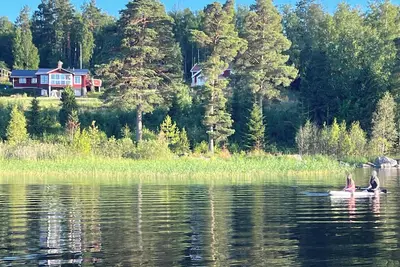 Image de Beautiful 3-bedroom house on lake near Leksand for a peaceful stay in nature