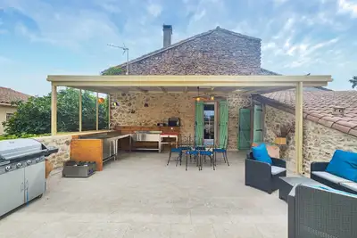 Image de Gorgeous apartment in Cessenon-Sur-Orb with WiFi
