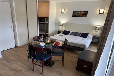 Image de Studio pour 4 personnes avec balcon
