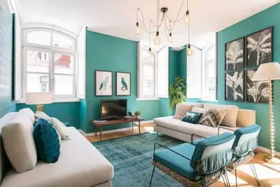 Image de Authentic Central Lisbon Gem with Unique Design