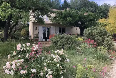 Image de Villa provençale 210 m² avec grande piscine de 10 m