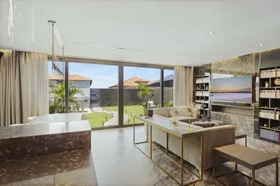Image de Daher Residence | 3br Villa w/ Rooftop Terrace