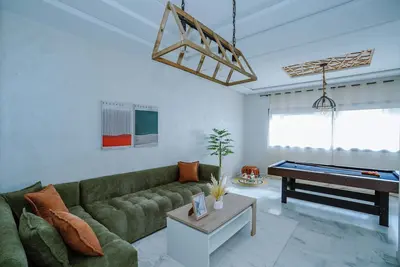 Image de Cozy 2-bedroom apartment with Pool Table Fes
