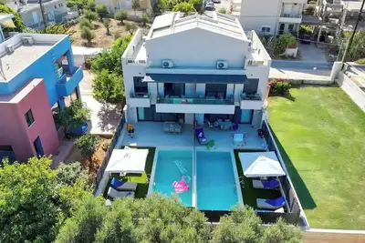 Image de Two villas complex, quick access to local beaches and sights