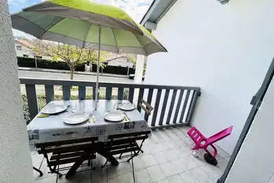 Image de Duplex confortable à proximité de la plage