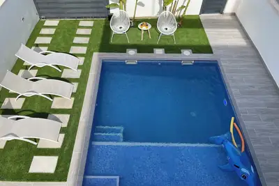 Image de Villa calme et climatisée avec Piscine Privée près de la Plage et PortAventura