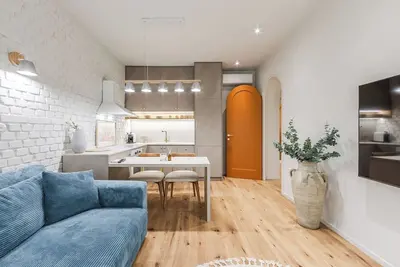 Image de The Homey Flat | Stylish 2br City Apartment by PikHost