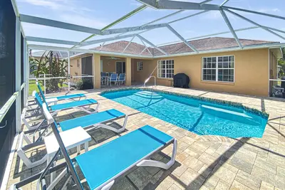 Image de Coral cove, Sleeps 6, heated pool, 2 Dog ok