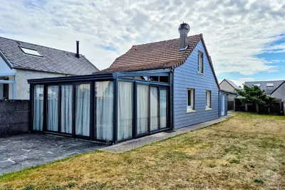 Image de Maison de campagne a 200 m de la plage, animaux acceptés.