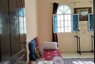 Image de Marvelous 3-bedroom apartment with Ac with a beach view beside old Muscat.