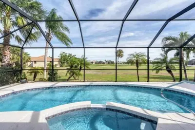 Image de Placida Golf Oasis near Boca Grande. Automated Pool/Spa & Private 19th Hole