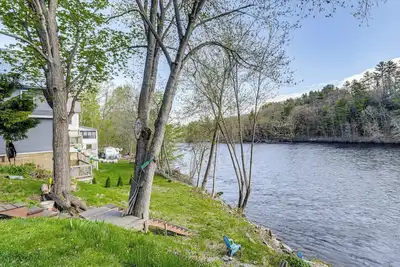 Image de Near Trails & Lakes! Pemigewasset River Townhome