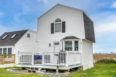 Image de Coastal Hampton Condo: Walk to North Beach!