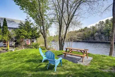 Image de Riverside Franklin Townhome: 2 Private Balconies!