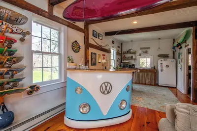 Image de Ping-Pong & Fire Pit! Renovated Marshfield Cottage