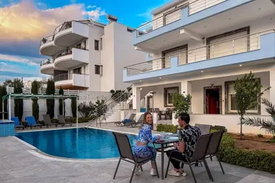 Image de Loutra Horizon Suite | Pool, Sea View & Comfort