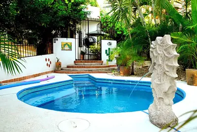 Image de Perfect 3 bedroom 2 bathroom house with swimming pool  in  Puerto Escondido