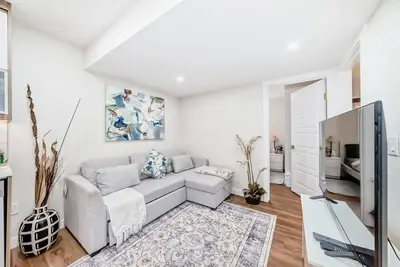 Image de 2br Suite | Seton | Spruce Meadows | WiFi | Pkg| South Campus Hospital