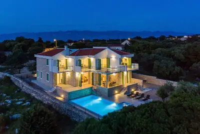 Image de Villa Bramasole Lun by Interhome