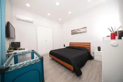 Image de Casa vacanze a Pozzuoli : ideale per coppie, famiglie e pet-friendly