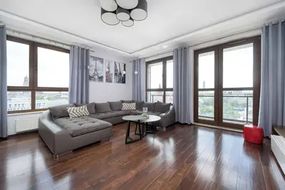 Image de Apartment with a River View Near the Old Town by Renters Prestige