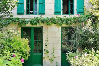 Image de Le jardin secret - maisonnette en duplex au calme 3*