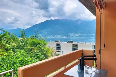 Image de Bel appartement pour 4 personnes avec Tv, balcon et vue panoramique