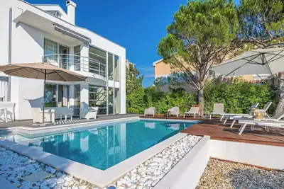 Image de Peace, luxury & sea views - modern villa for the whole family
