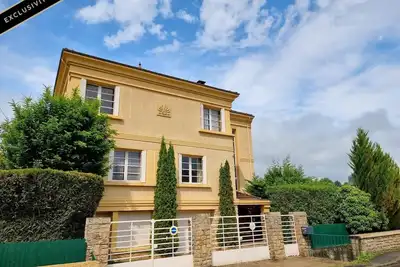Image de Maison Largesse, à 5 min à pied de la cité médiévale - 4 couchages, jardin, park