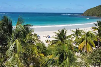 Image de Villa 10 Flamenco Beachfront Villas