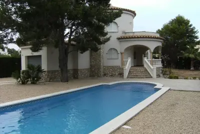 Image de Villa apaisante à 300 mètres de la plage