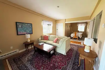 Image de 2br Laconia Condo w/Pool near Weirs Beach & Gunstock