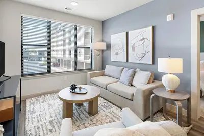 Image de Landing | Chic 2bd, Pool, Yoga Studio