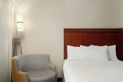 Image de 2 Queens | Courtyard Salisbury | Ocean City Base, Indoor Pool, Stadium