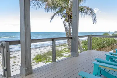Image de Camp Goodnow - Beachfront home on Lgi