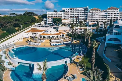 Image de Your Home Away From Home! Beachfront, 2 Swimming Pools, Close to Oura Beach!