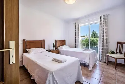 Image de Get Ready for Blissful Getaway! Full Kitchen, 2 Outdoor Pools, Free Parking!