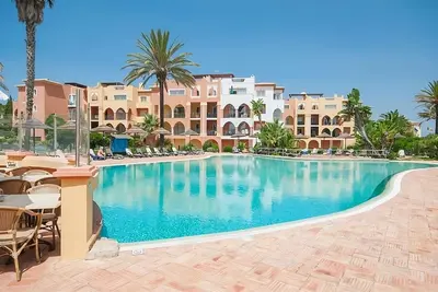 Image de Group Travel Destination! 3br Townhouse with Full Kitchen, Patio, Garden View!