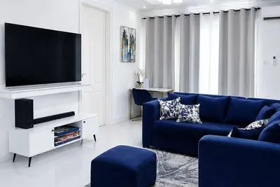 Image de 2-bedroom apartment in delightful Kingston with Ac and comfort
