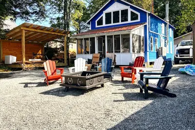 Image de Silver Lake Escape-Swim+Fish+Kayak+Relax in this lakefront Catskills Cottage!