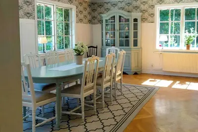 Image de École historique dans la région pittoresque du Småland