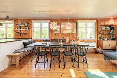 Image de Convivialité familiale dans une magnifique maison de vacances au bord du Limfjord