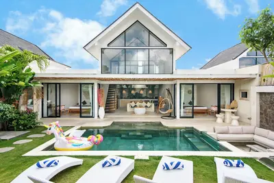 Image de La Joie Villa by Tasvan