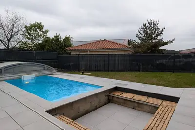 Image de Maison avec piscine et animaux acceptés - 6 pers.