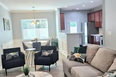 Image de Charlotte Executive 3br Furnished Townhome Monthly Stay Near Airport