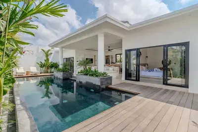Image de Majys 4 Villa by Tasvan
