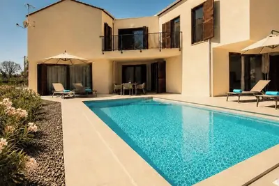 Image de Luxury 5-Star Villa on Krk with Private Pool, 4 En-Suite Bedrooms & Game Room