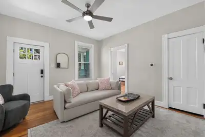 Image de Tranquil 3-bedroom house with spacious backyard in Oakley