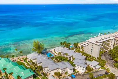 Image de Cayman Luxury Rentals at Tamarind Bay