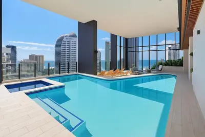 Image de Level 25 Broadbeach Escape Pool Gym